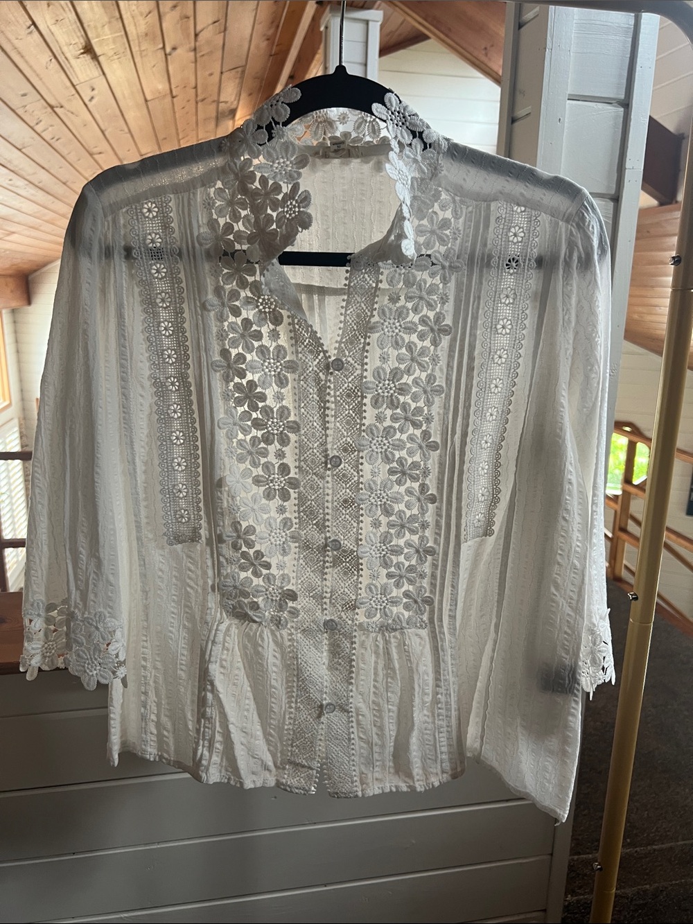 POL Elegant White Lace-Embroidered Women's Blouse